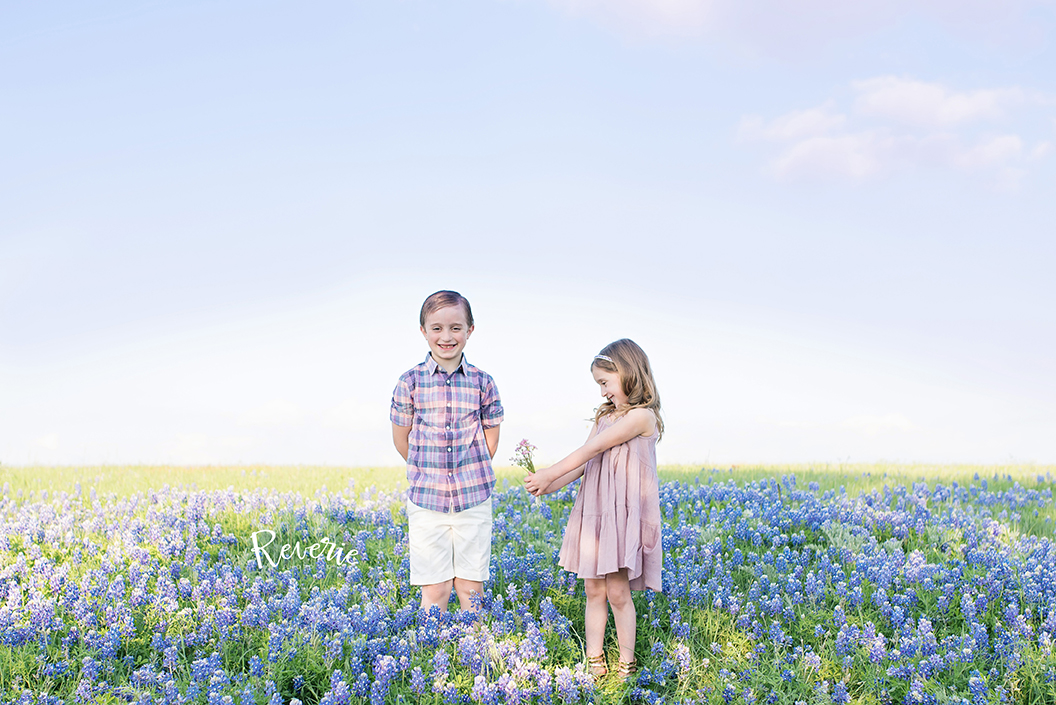 Fort Worth Family Photographer - Bluebonnets